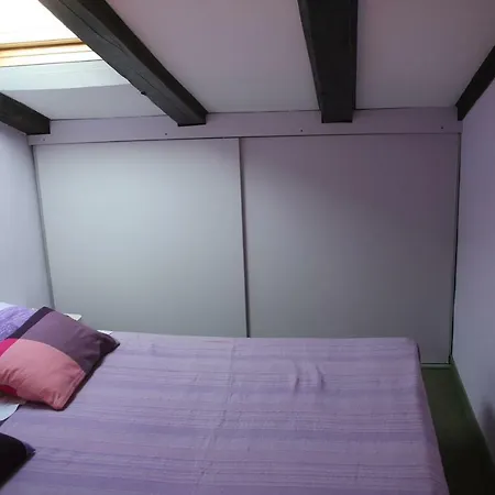 Cozyplace アパート ザダル